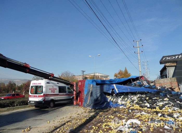Bursa'da trafik kazası: 1 ölü, 1 yaralı	
