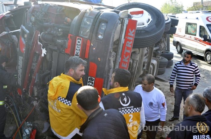 Bursa'da trafik kazası: 1 ölü, 1 yaralı	