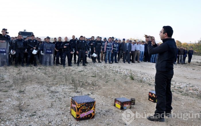 Bursa'da çevik kuvvetten nefes kesen tatbikat