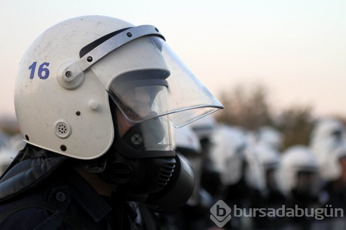 Bursa'da çevik kuvvetten nefes kesen tatbikat