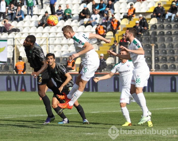 Akhisar Belediyespor-Bursaspor maçından kareler
