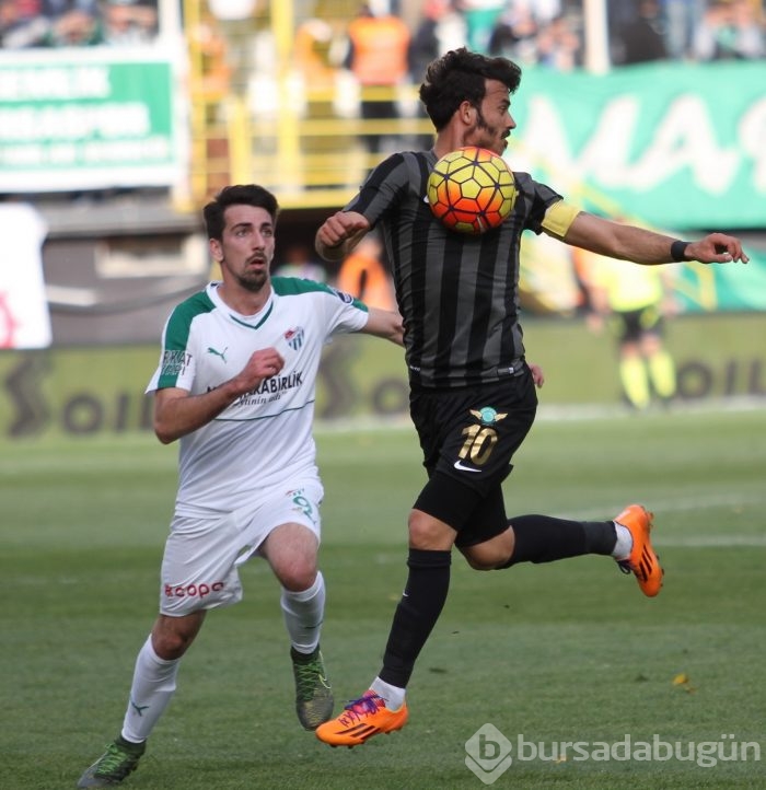 Akhisar Belediyespor-Bursaspor maçından kareler