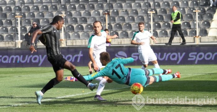 Akhisar Belediyespor-Bursaspor maçından kareler