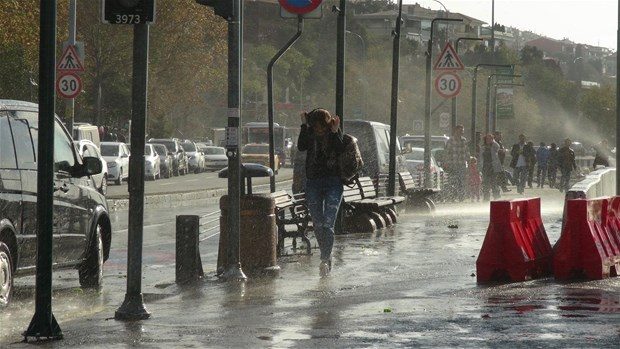 Bursa'da kuvvetli lodos
