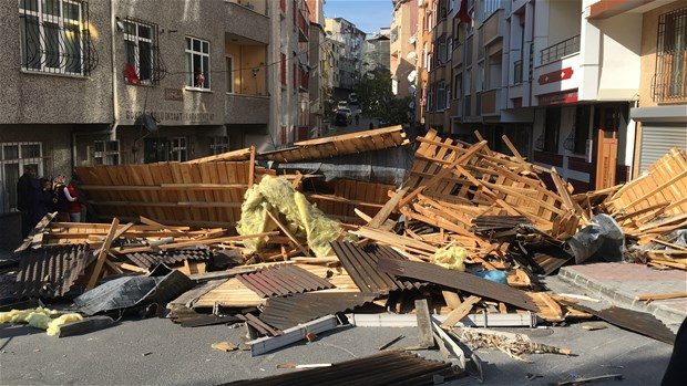 Bursa'da kuvvetli lodos
