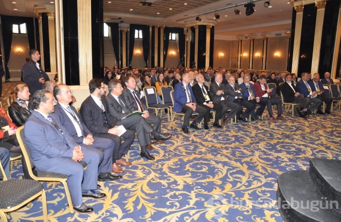Günal Baylan, "İş'te Halkla İlişkiler" panelinde konuştu...