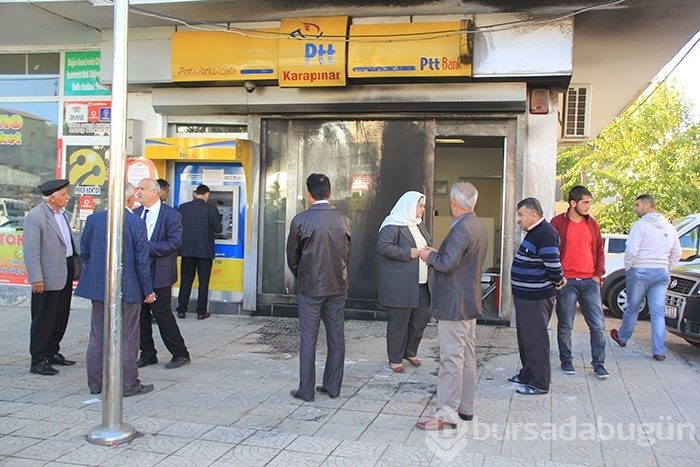 PTT binasına molotoflu saldırı