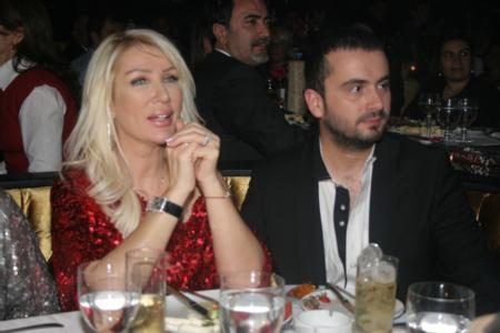Sessiz sedasız evlendiği ortaya çıktı