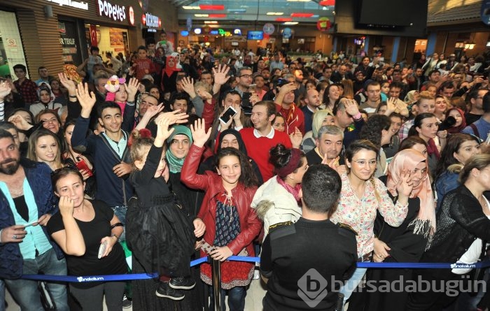 Gülben Ergen Bursa Anatolium AVM'de hayranlarıyla buluştu...