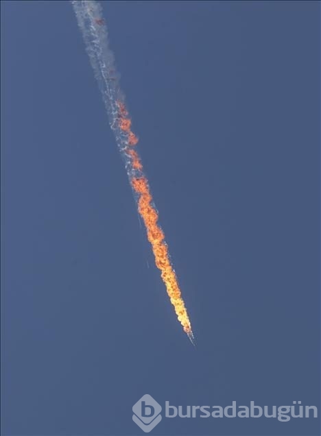Düşen Rus uçağının vurulma anı fotoğrafları