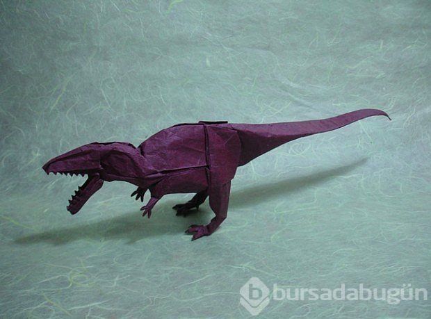 "Origami nedir?" sorusuna cevap niteliğinde 27 sanat eseri