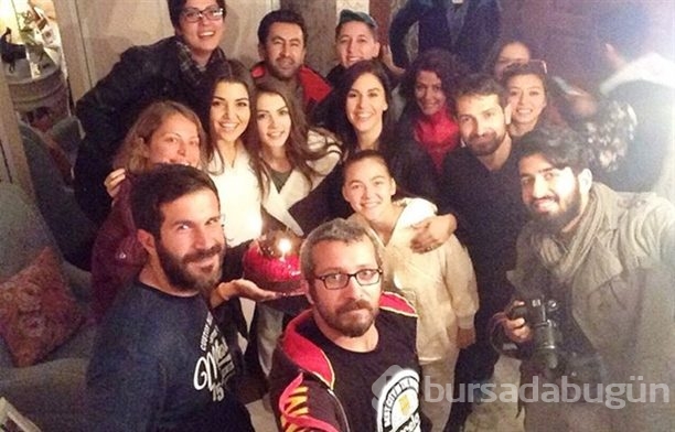 Hande Erçel'e doğum günü sürprizi