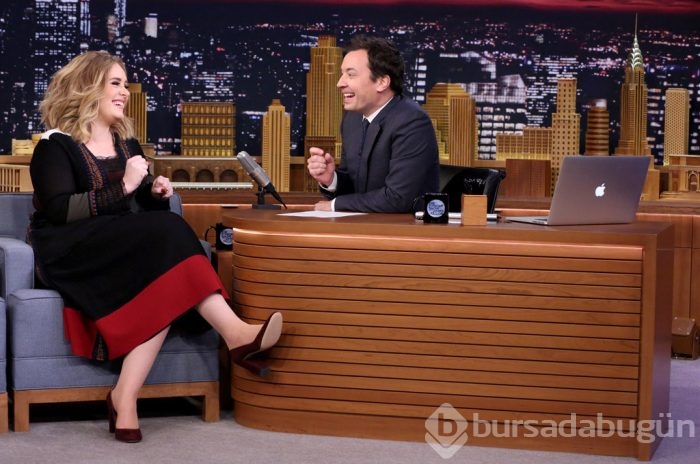 Adele, Rihanna hayranı çıktı