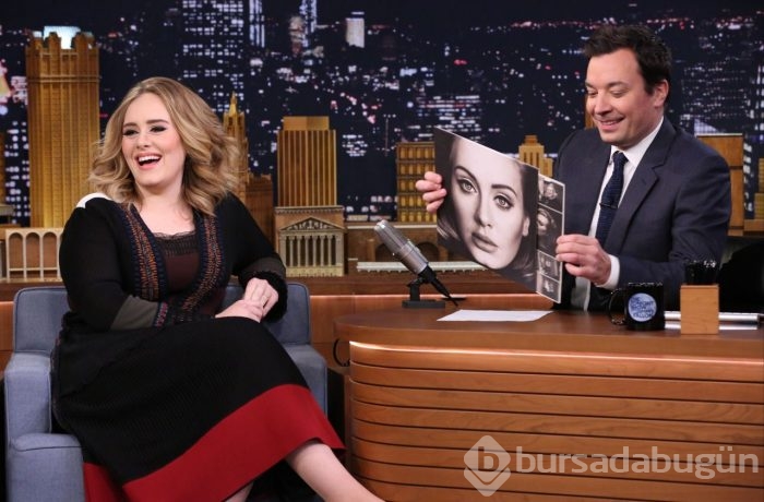 Adele, Rihanna hayranı çıktı