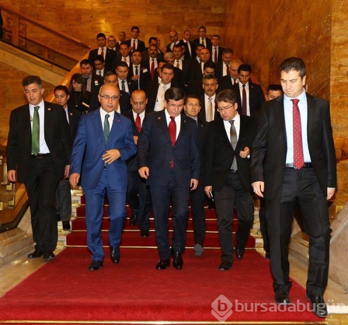 AK Parti'de yeni bakanlara büyük ilgi