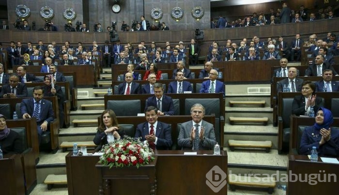AK Parti'de yeni bakanlara büyük ilgi
