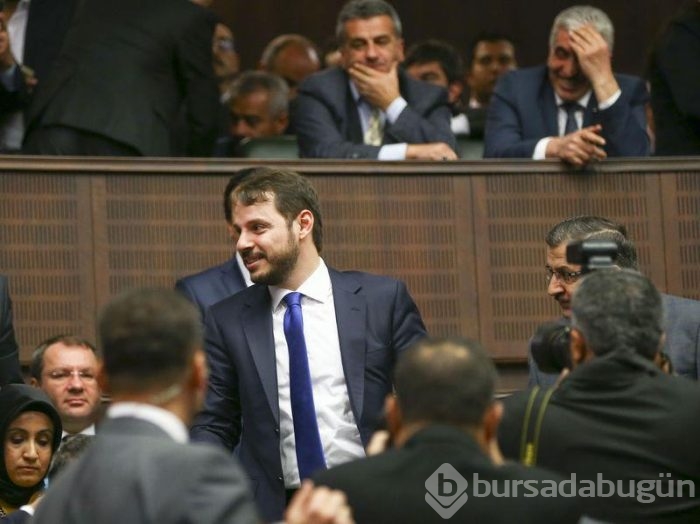 AK Parti'de yeni bakanlara büyük ilgi