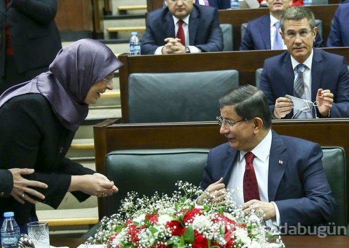 AK Parti'de yeni bakanlara büyük ilgi