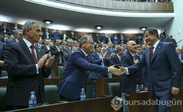 AK Parti'de yeni bakanlara büyük ilgi