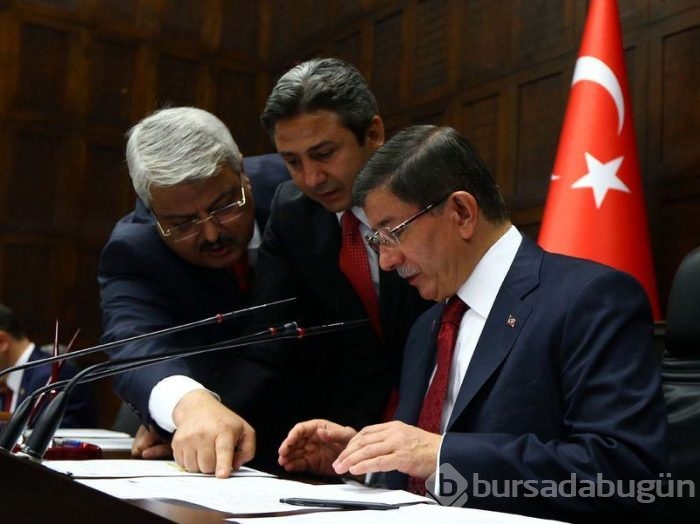AK Parti'de yeni bakanlara büyük ilgi