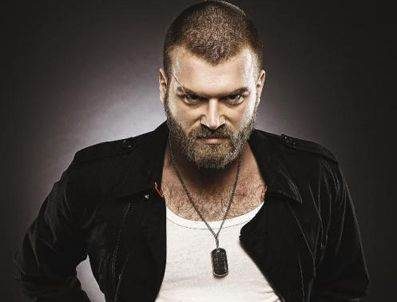 Kıvanç Tatlıtuğ'un son hali şaşırttı