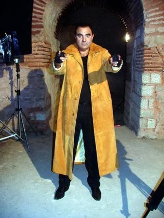 90'ların ünlü isimleri şimdi ne yapıyor?