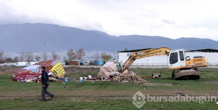 Suriyeli mülteciler Bursa'dan Osmaniye'ye gönderildi
