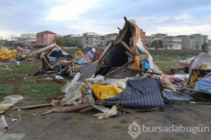 Suriyeli mülteciler Bursa'dan Osmaniye'ye gönderildi