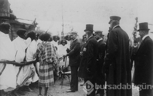 'Hayvanat bahçesindeki' insanlar