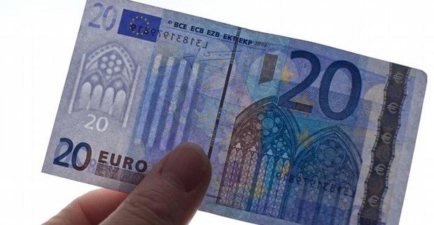 Yeni 20 eurolar piyasada