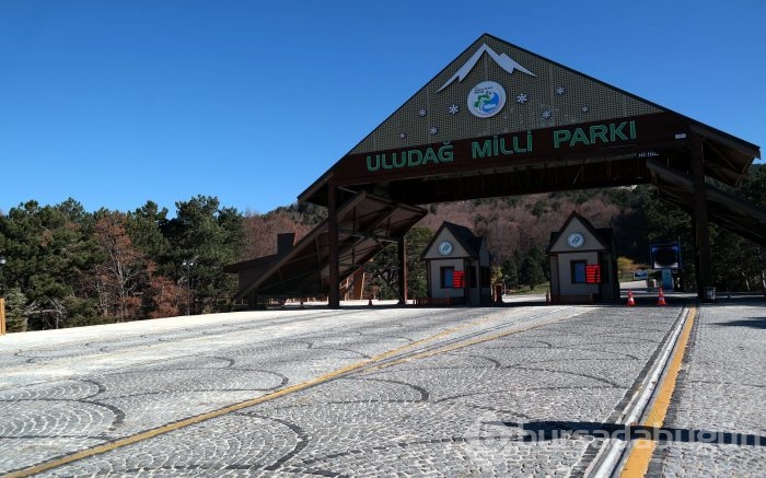 Uludağ'a kar düşmeden otel rezervasyonları başladı
