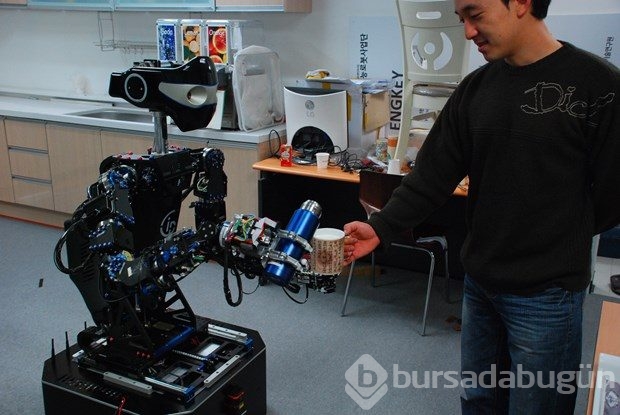 Bilimkurgu değil gerçek: Artık ev işlerini robotlar yapıyor