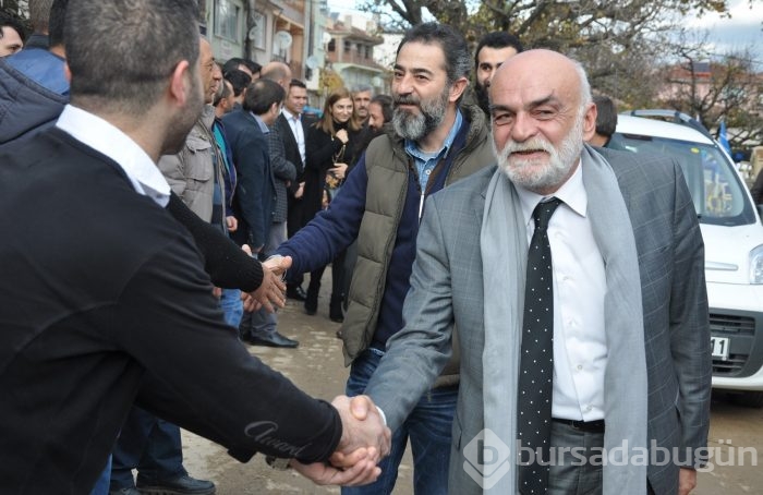 Diriliş ekibi Bursa Geyikli Baba'nın huzurunda	