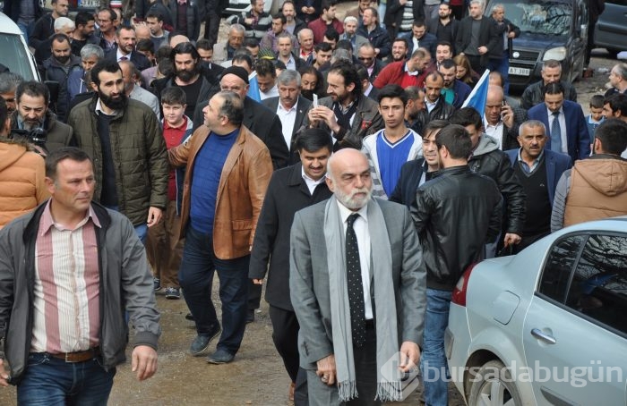 Diriliş ekibi Bursa Geyikli Baba'nın huzurunda	