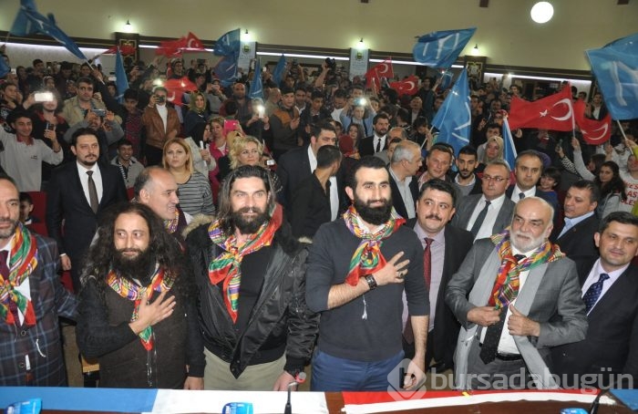 Diriliş ekibi Bursa Geyikli Baba'nın huzurunda	