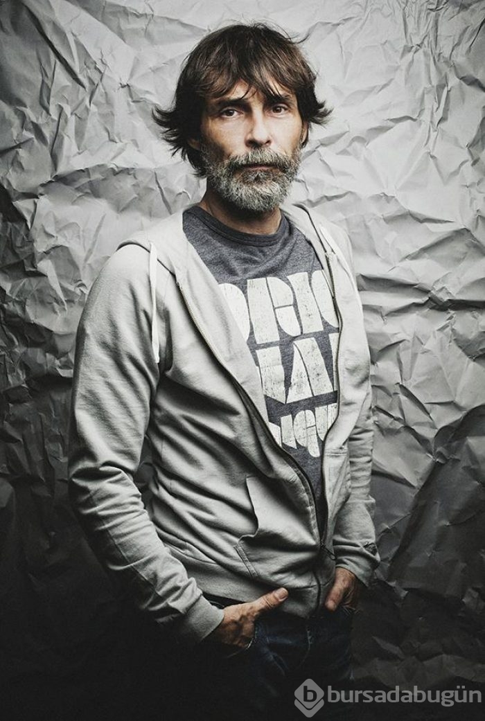 İzinsiz fotoğrafa 35 bin lira istedi