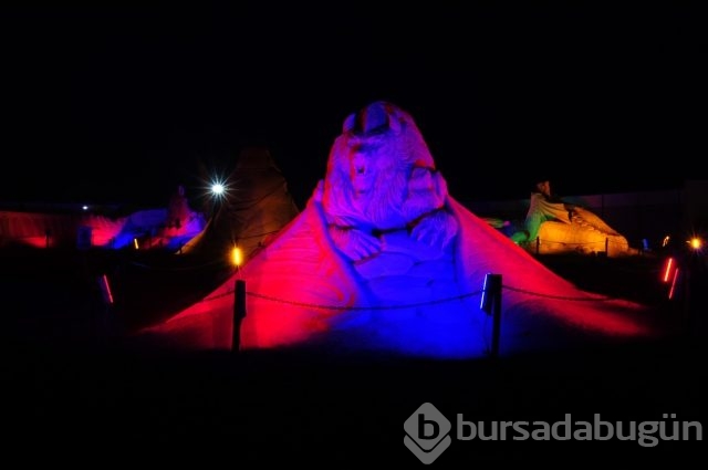 Kum Heykel Festivali'ne yoğun ilgi