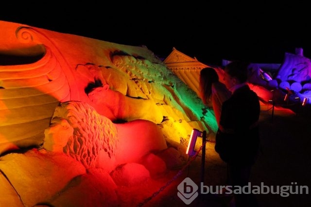 Kum Heykel Festivali'ne yoğun ilgi