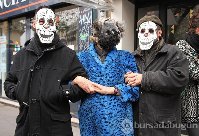 Paris'te COP21 gösterisi