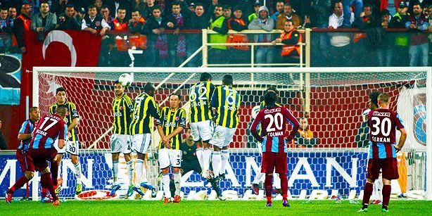 Fenerbahçe Trabzon'a kaybetmiyor