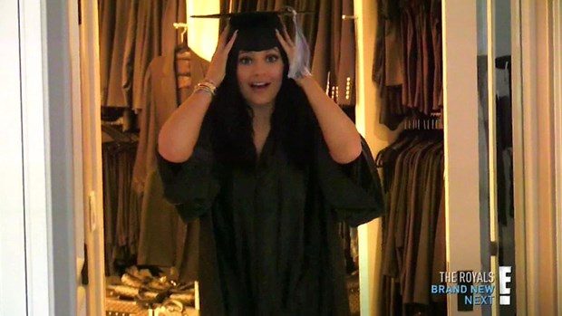 Kardashian'lar mezun oldu