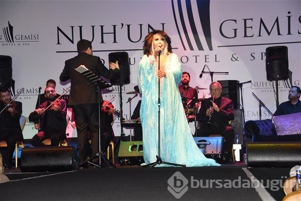 Bülent Ersoy: Ajda'yla buzlar eriyemez