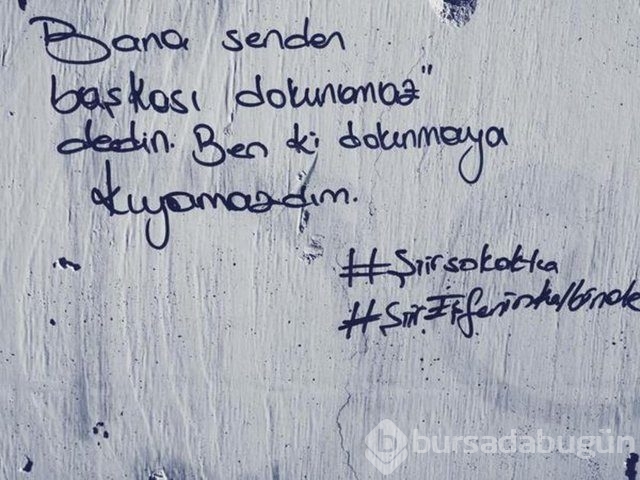 Şiir sokakta fırtınası