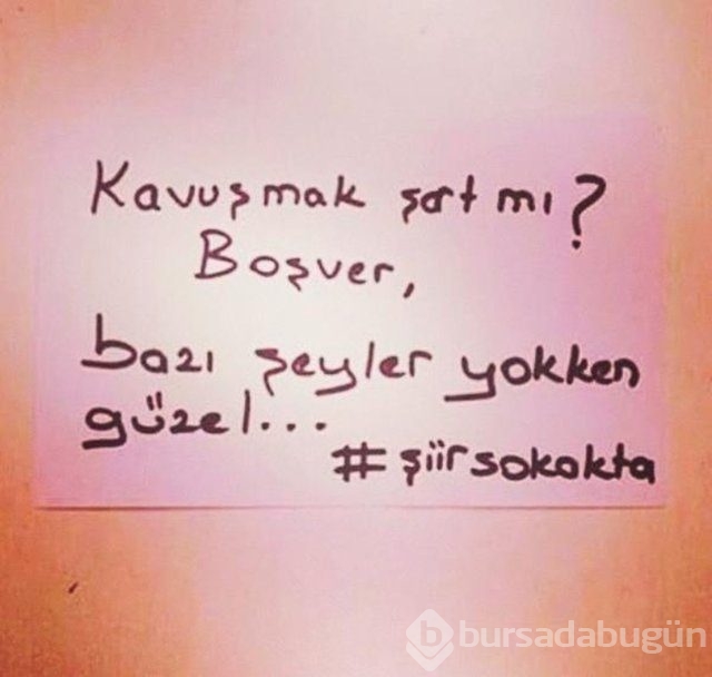 Şiir sokakta fırtınası