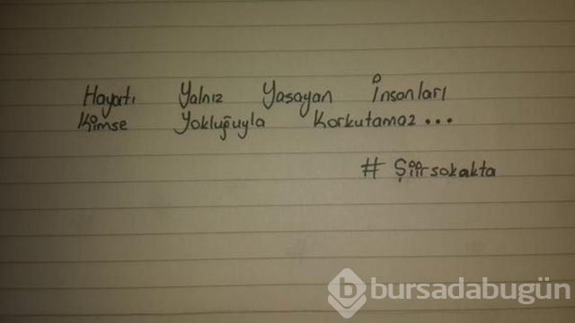 Şiir sokakta fırtınası
