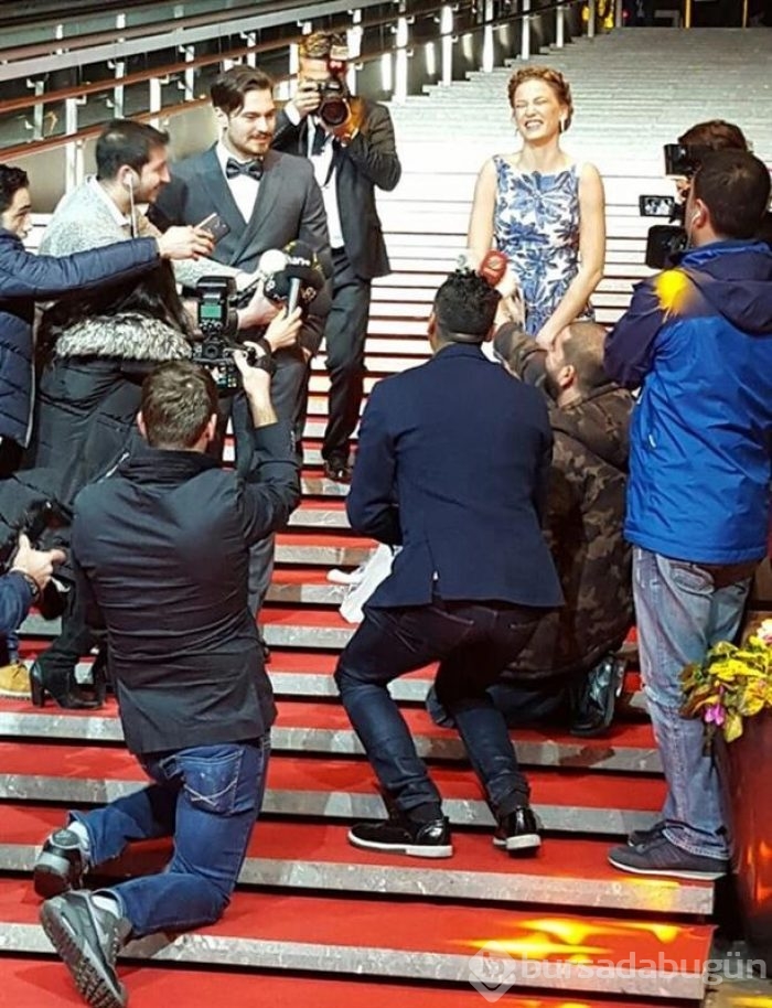 Serenay Sarıkaya ile Çağatay Ulusoy pişti olunca...