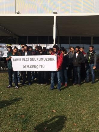 Türkiye tutuklanan Dündar, Gül ve öldürülen Elçi için eylemde