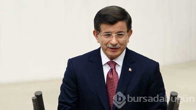 Başbakan kürsüden indi muhalefete gitti