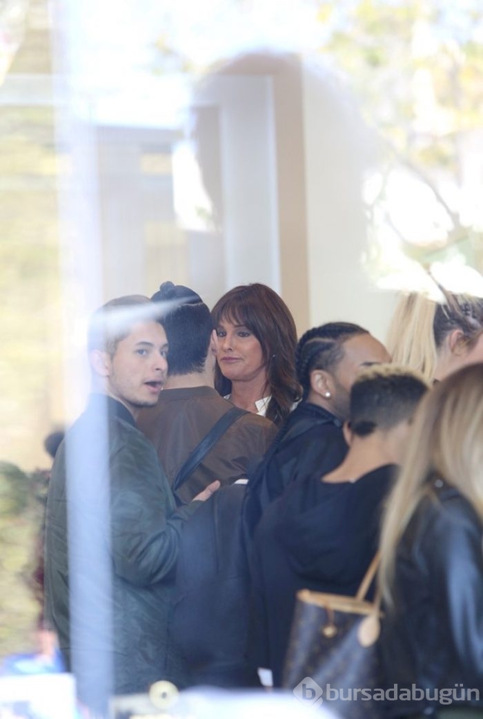 Kylie yeşile döndü