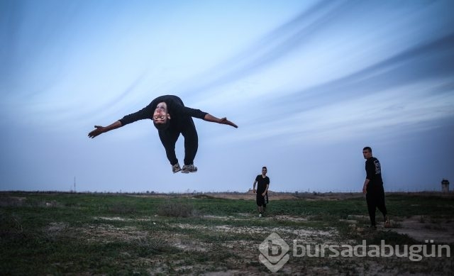 Gazze sınırında parkur sporu